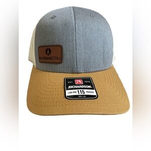 Richardson Low Pro Trucker hat